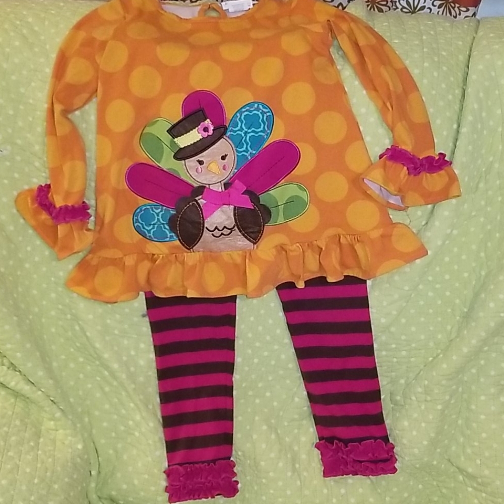 Cute Fall & Thanksgiving attire